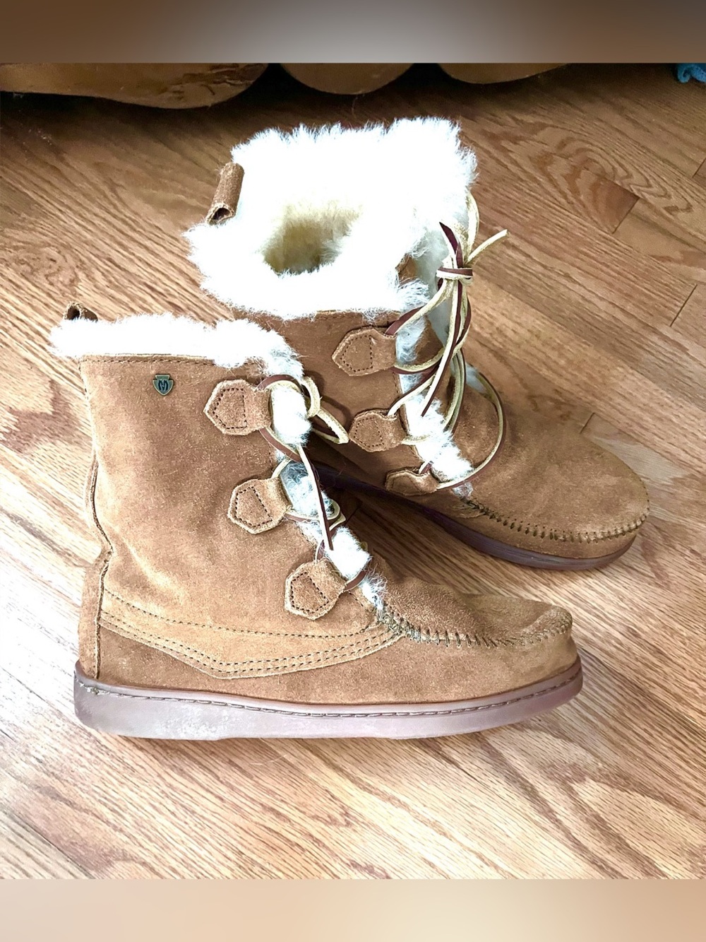 Minnetonka Leather Boots Brown US 11 - NWOB